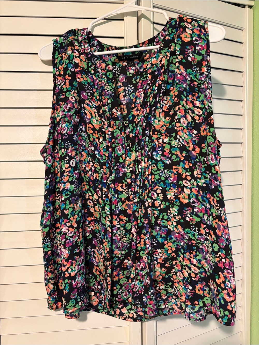 Zac & Rachel Floral Sleeveless V-Neck Top - Black Multi